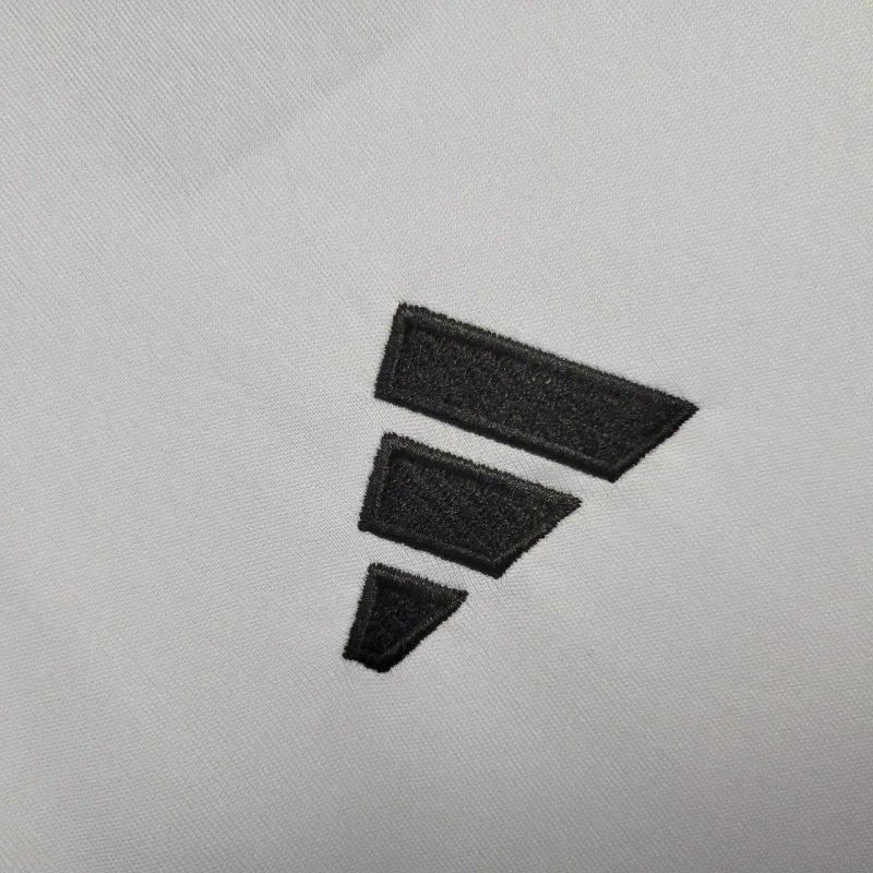 Camisa Real Madrid 25/26 l - Feminino